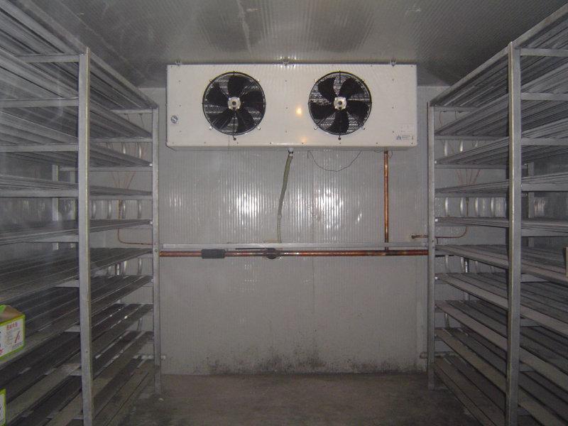 大中型冷庫(kù)建設(shè)中如何選擇制冷壓縮機(jī)